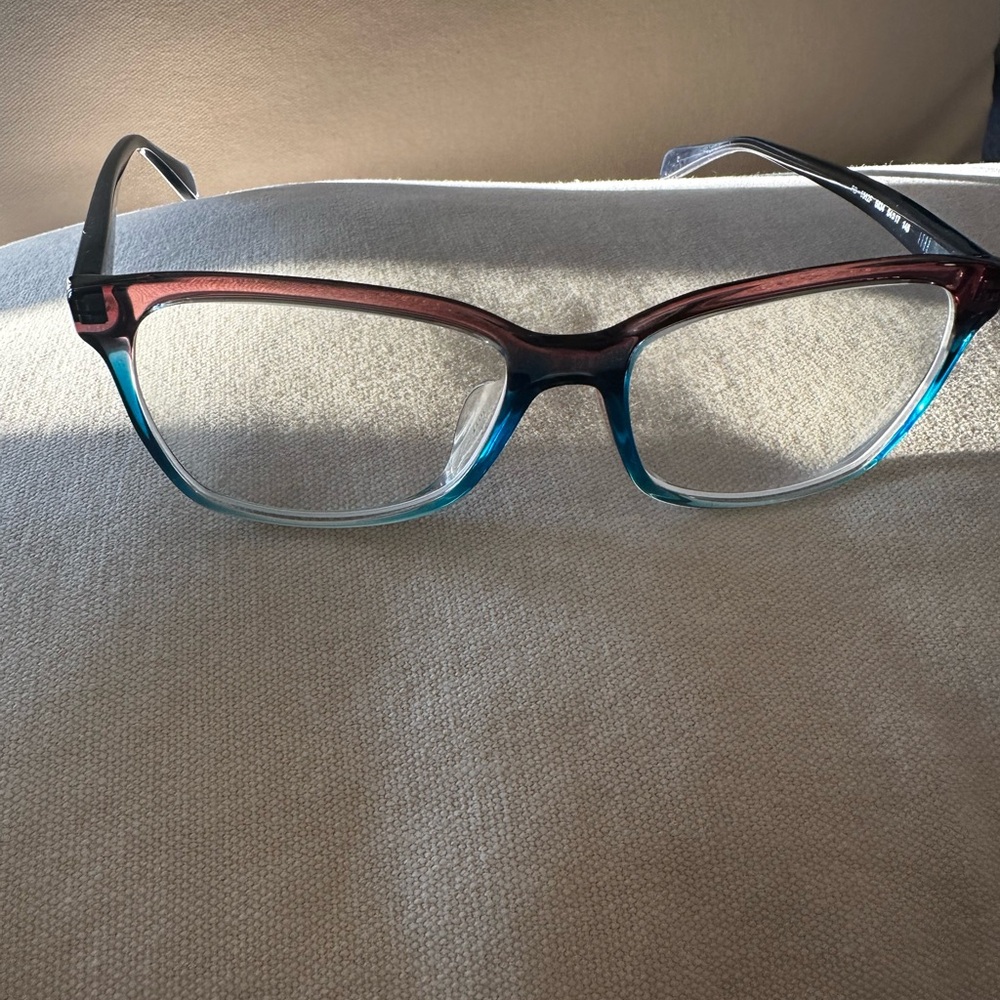 Ray-Ban RX5362 prescription glasses with branded case and cleaning cloth